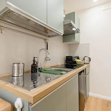 Giantri Apartman